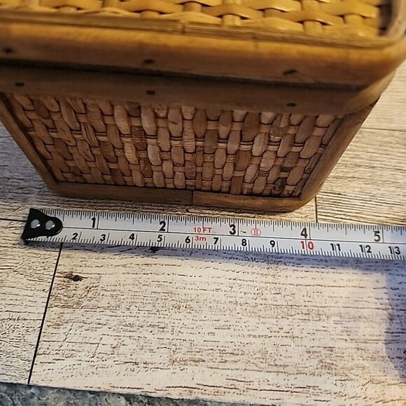 Woven Wooden Box with Lid Square Trinket 4" - Picture 9 of 9